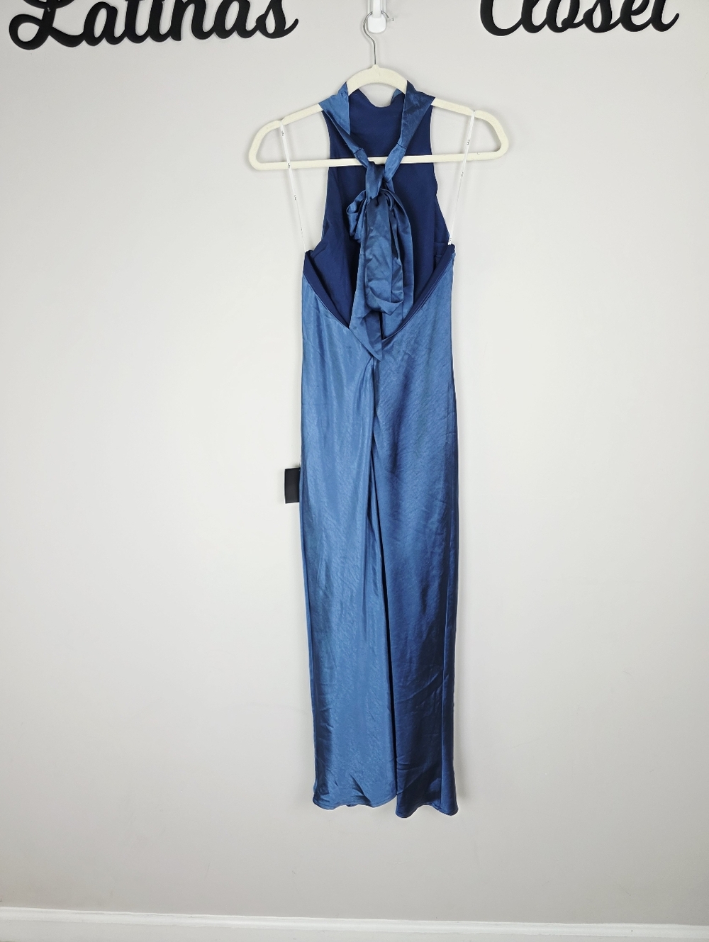 Lulus Exceptional Status Satin Halter Backless Blue Slip Midi Dress Sz Small NWT - Picture 7 of 14